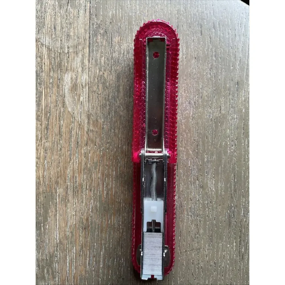 Stapler Hot Pink Fashion Stapler Mini Stapler Cute Bedazzled Desk Accessory
